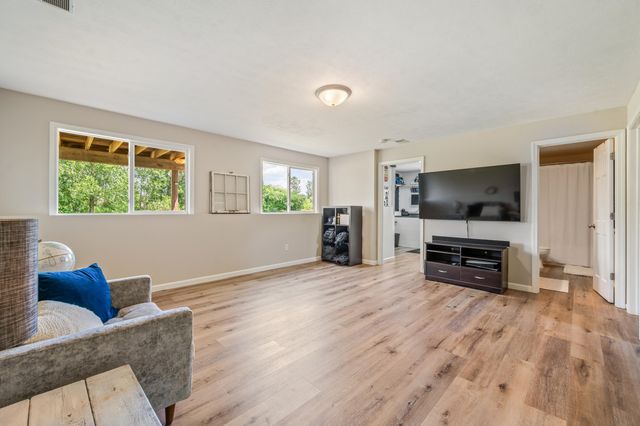 2103 Winston View Drive, Cedar Springs, MI 49319