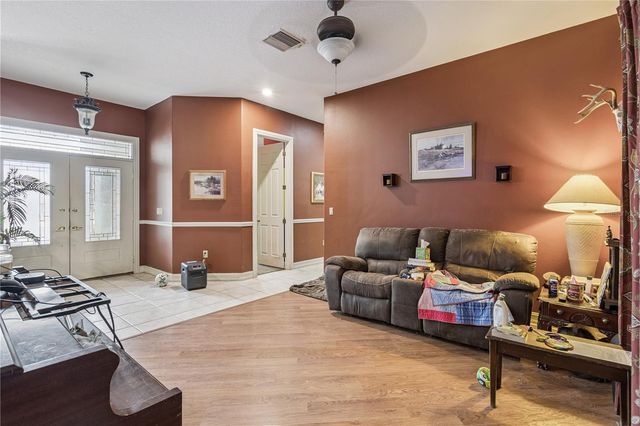 5803 SPRING LAKE DRIVE, Lakeland, FL 33811