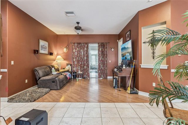 5803 SPRING LAKE DRIVE, Lakeland, FL 33811