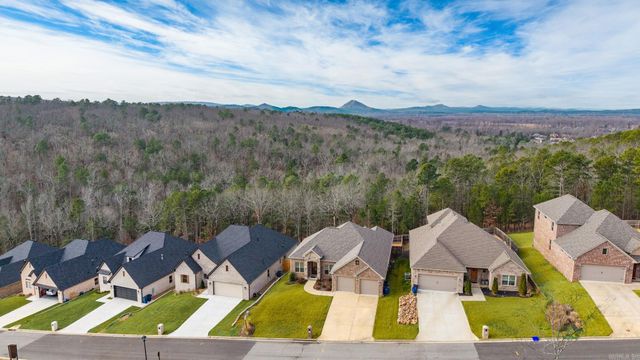 145 Ridgeview Trail, Maumelle, AR 72113