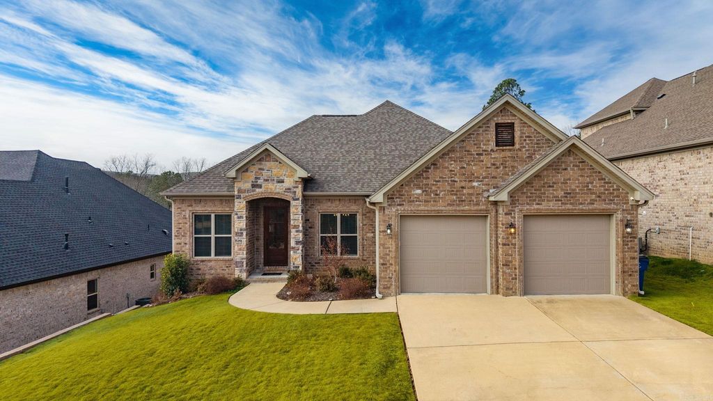 145 Ridgeview Trail, Maumelle, AR 72113