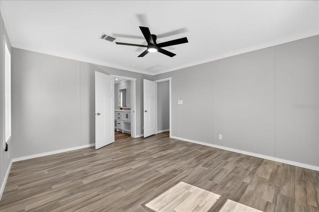 4607 OAK STREET, Fruitland Park, FL 34731