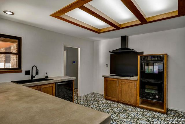 9616 Azalea Cir, San Antonio, TX 78266