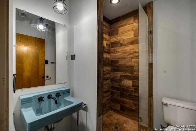 9616 Azalea Cir, San Antonio, TX 78266