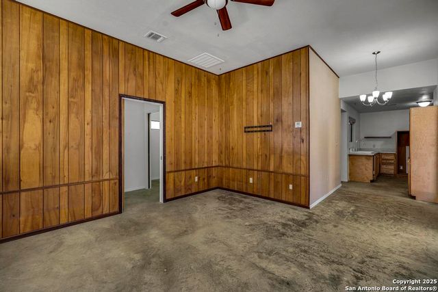 9616 Azalea Cir, San Antonio, TX 78266