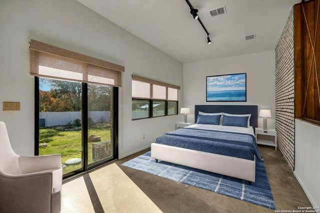 9616 Azalea Cir, San Antonio, TX 78266