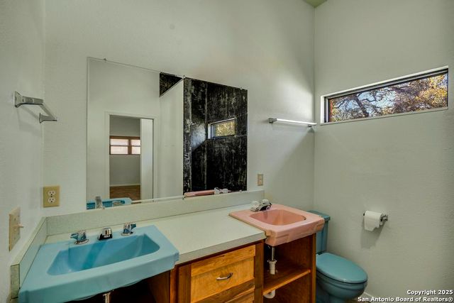 9616 Azalea Cir, San Antonio, TX 78266