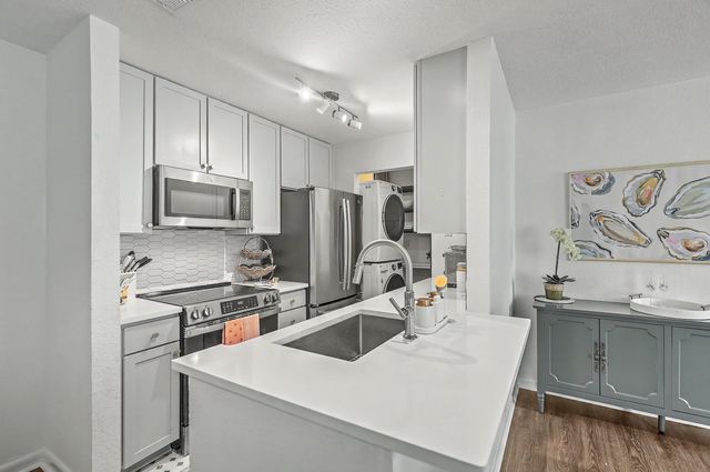 268 Alexandra Unit 7, Mount Pleasant, SC 29464
