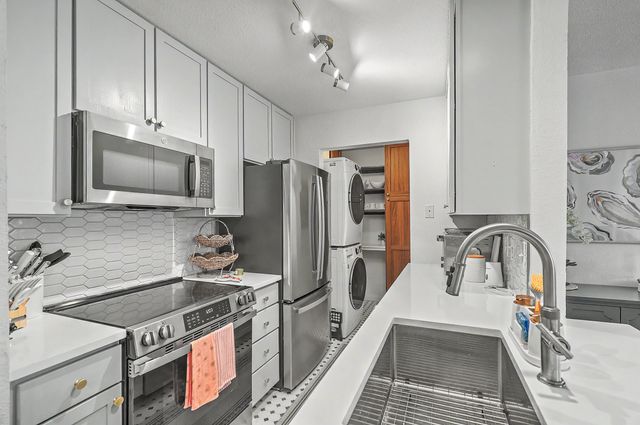 268 Alexandra Unit 7, Mount Pleasant, SC 29464
