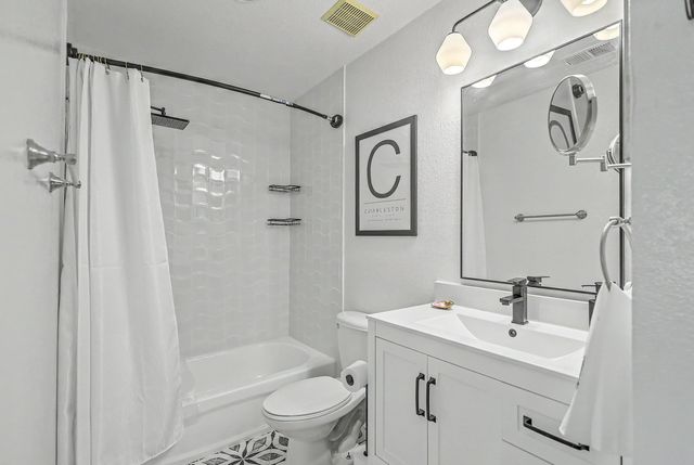 268 Alexandra Unit 7, Mount Pleasant, SC 29464