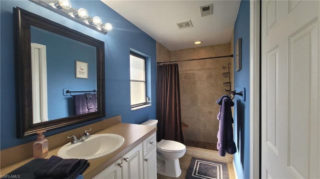1929 NE 2nd TER, Cape Coral, FL 33909