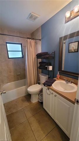1929 NE 2nd TER, Cape Coral, FL 33909