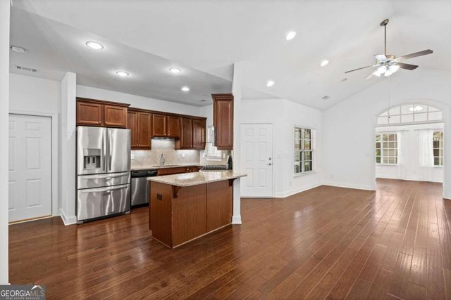 4206 Lanier Ridge Walk 504, Cumming, GA 30041