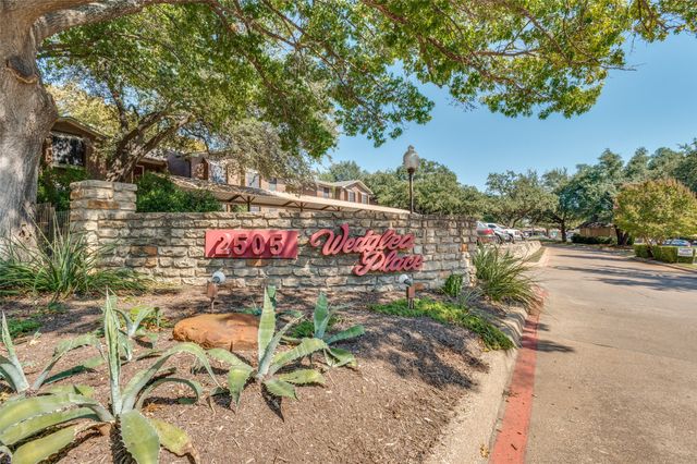 2505 Wedglea Drive 223, Dallas, TX 75211