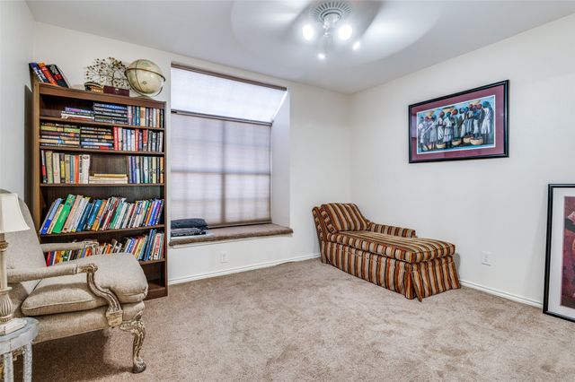 2505 Wedglea Drive 223, Dallas, TX 75211