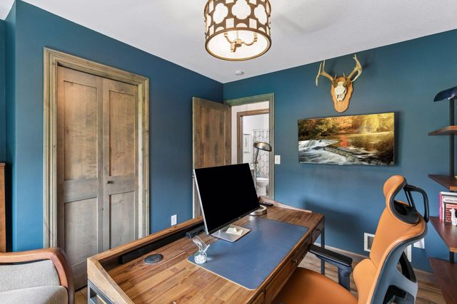 3882 Mersey Way, Eagan, MN 55123