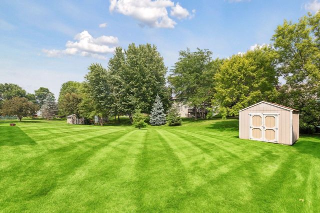 3882 Mersey Way, Eagan, MN 55123