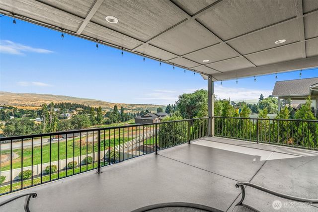 3525 Dianna Way, Wenatchee, WA 98801