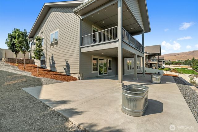 3525 Dianna Way, Wenatchee, WA 98801