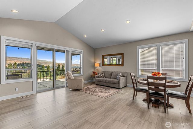 3525 Dianna Way, Wenatchee, WA 98801