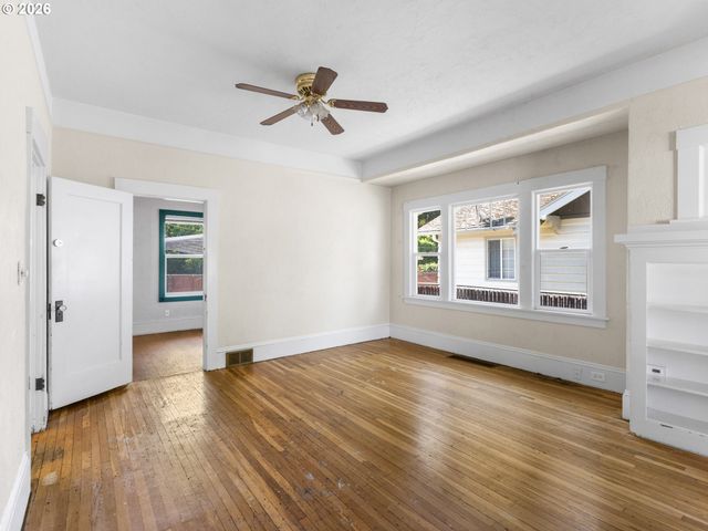 7328 N PORTSMOUTH Ave, Portland, OR 97203