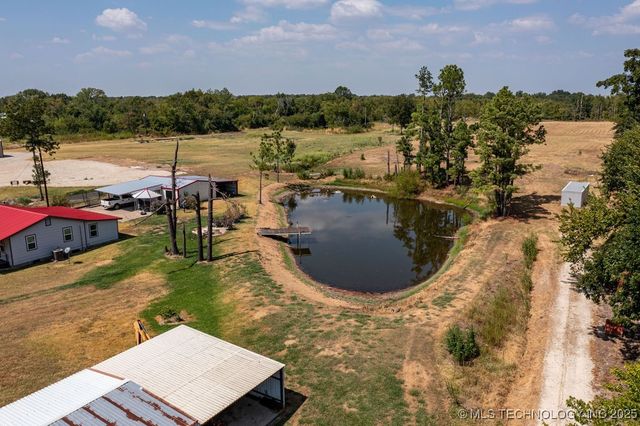 1722 Highway 70 E, Kingston, OK 73439