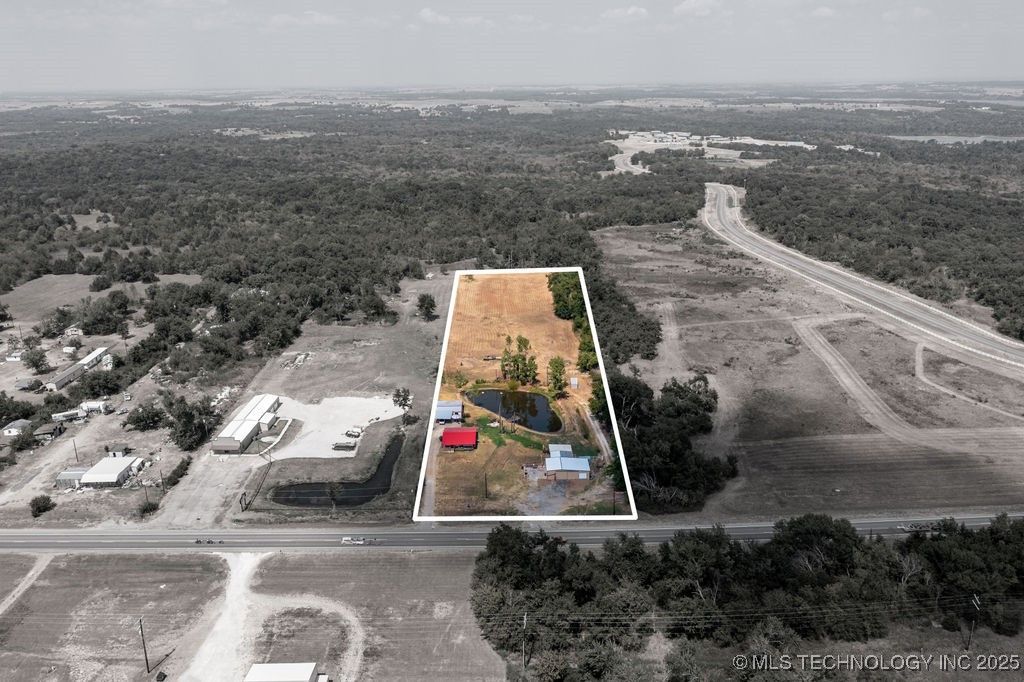 1722 Highway 70 E, Kingston, OK 73439