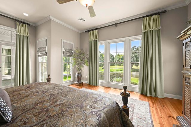 18828 Bella Vista Ct, Baton Rouge, LA 70809