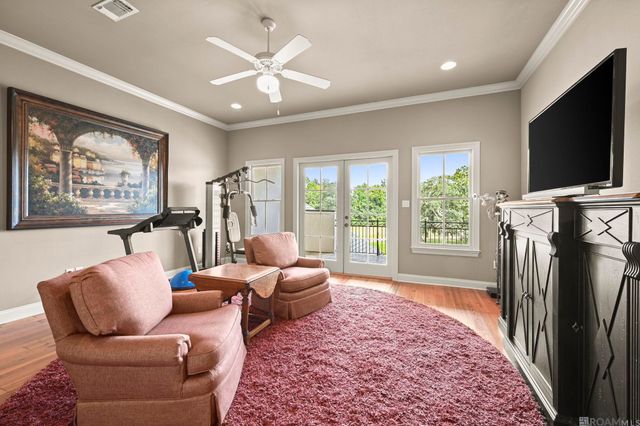 18828 Bella Vista Ct, Baton Rouge, LA 70809