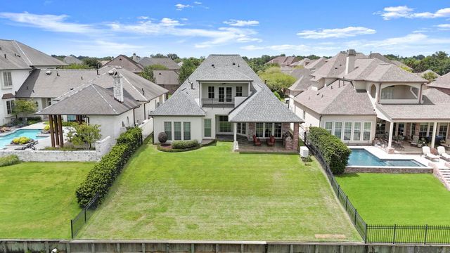 18828 Bella Vista Ct, Baton Rouge, LA 70809