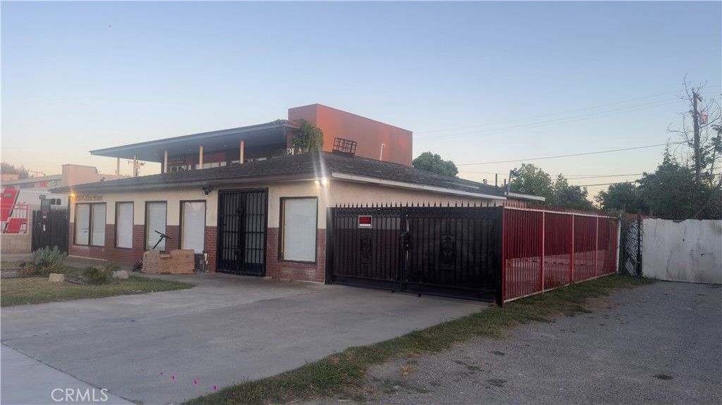 4728 W 1st Street, Santa Ana, CA 92703