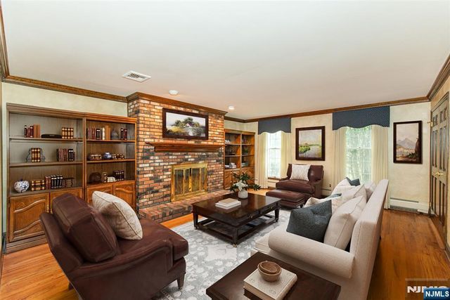 1051 Westwood Avenue, Old Tappan, NJ 07675