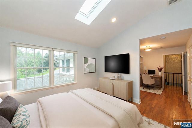 1051 Westwood Avenue, Old Tappan, NJ 07675