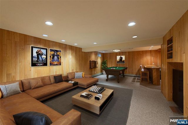 1051 Westwood Avenue, Old Tappan, NJ 07675