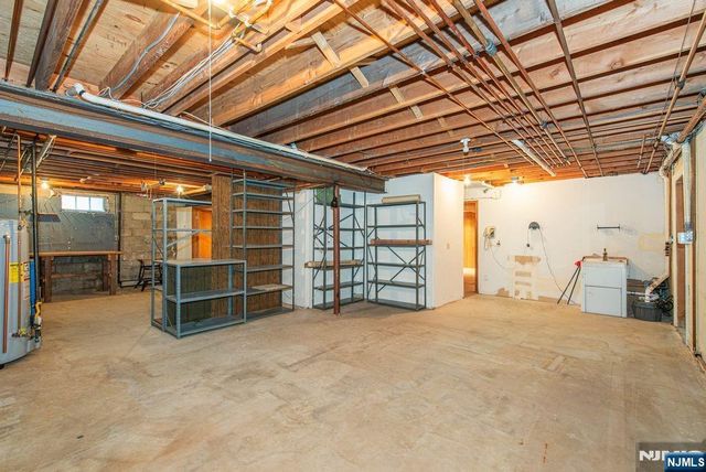 1051 Westwood Avenue, Old Tappan, NJ 07675