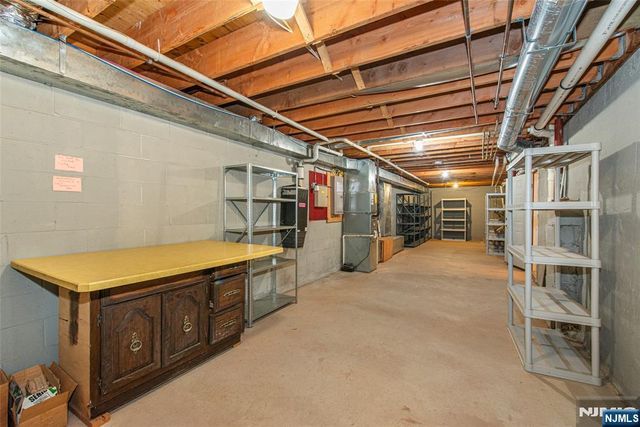 1051 Westwood Avenue, Old Tappan, NJ 07675