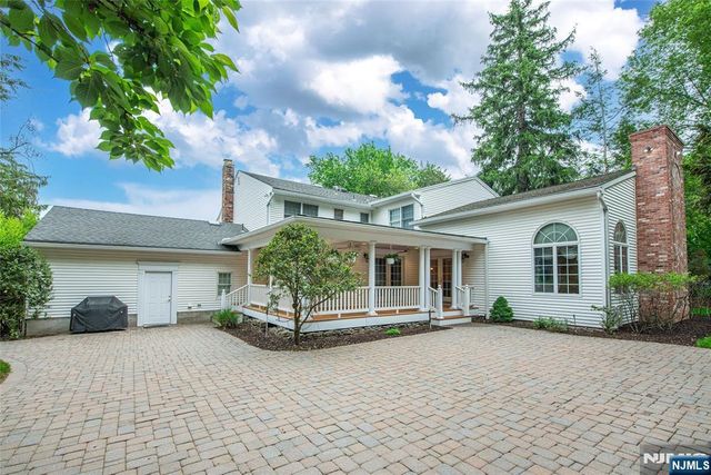 1051 Westwood Avenue, Old Tappan, NJ 07675