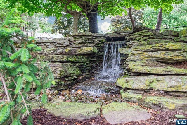 1051 Westwood Avenue, Old Tappan, NJ 07675