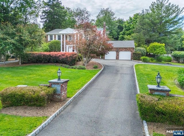 1051 Westwood Avenue, Old Tappan, NJ 07675