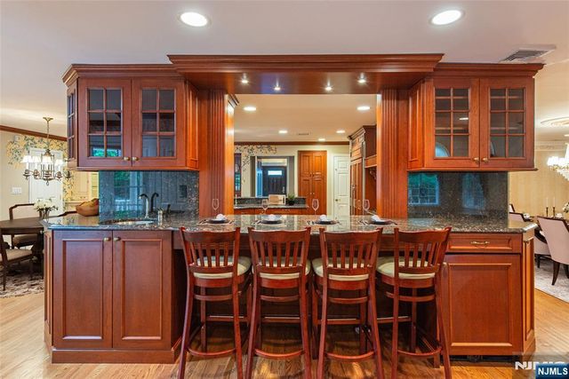 1051 Westwood Avenue, Old Tappan, NJ 07675