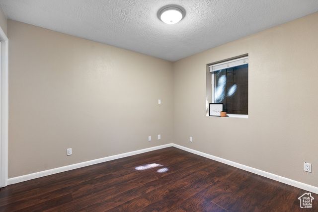 186 S 200 W, Washington, UT 84780