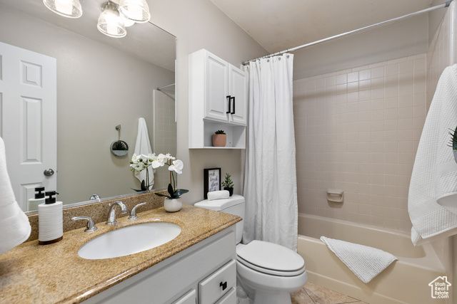 186 S 200 W, Washington, UT 84780