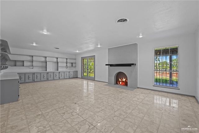 2416 2nd Street, Mcallen, TX 78503