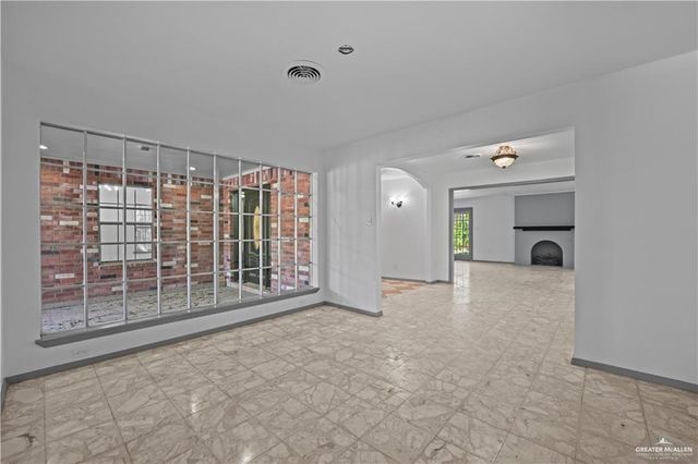 2416 2nd Street, Mcallen, TX 78503