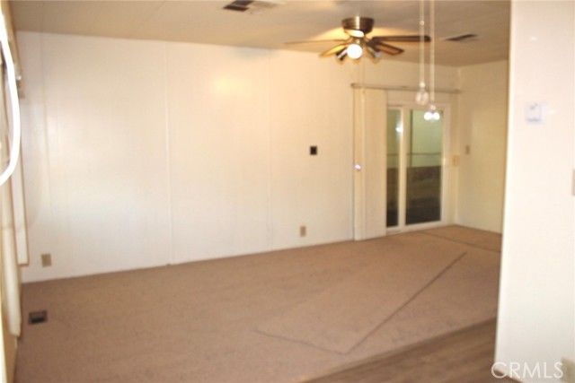 332 N Lyon 57, Hemet, CA 92543