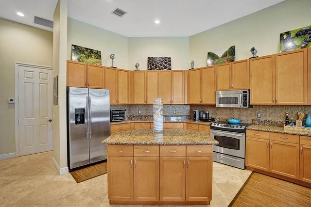 14985 SW 38th Street, Davie, FL 33331