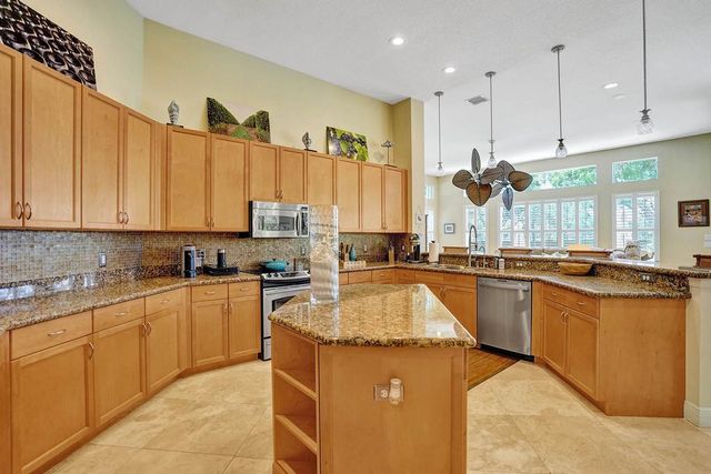 14985 SW 38th Street, Davie, FL 33331