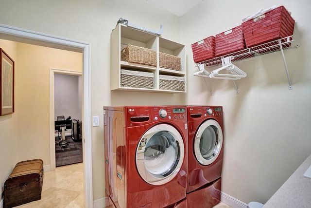 14985 SW 38th Street, Davie, FL 33331