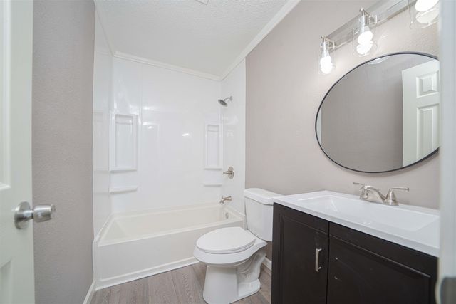 2802 Granite Dr, Longview, TX 75604