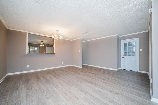 2802 Granite Dr, Longview, TX 75604